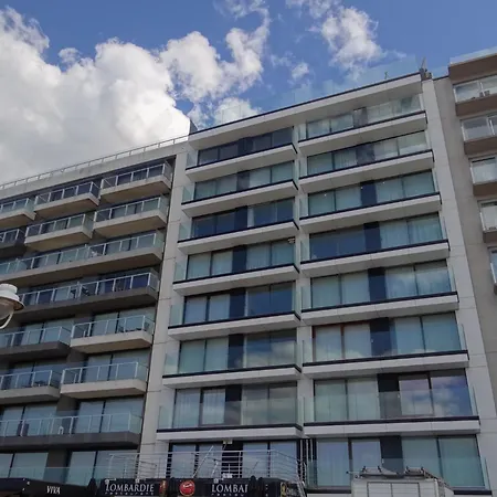 Apartment In By The North Sea *