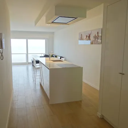 In By The North Sea Apartment